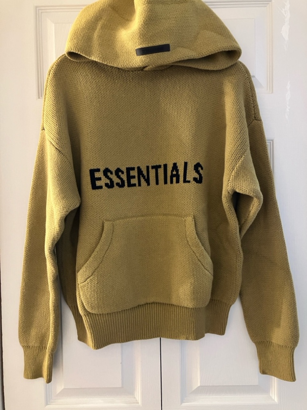 Essentials 2022 drop. Chunky Knit Hoodie in acid Mustard /Green xxs mens